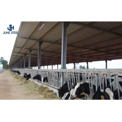Purlin C/Z Galvanisierter Stahl Q235 Vorgefertigte modulare Stahlkonstruktion Kuhhütte