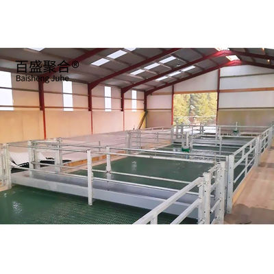 Roller Door Prefabricated Livestock Shelter for Goat Sheep Shed Cow House Cattle Shed Die Wohnung ist in der Nähe von der Wohnung.