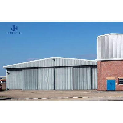 Hangar für mobile Flugzeuge Stahlkonstruktionsgebäude mit Fenster Toleranz aus Aluminiumlegierung ± 1%