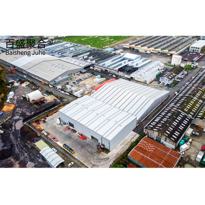Affordable Steel Prefab Workshop mit gefärbtem Dach und Sandwich Panel